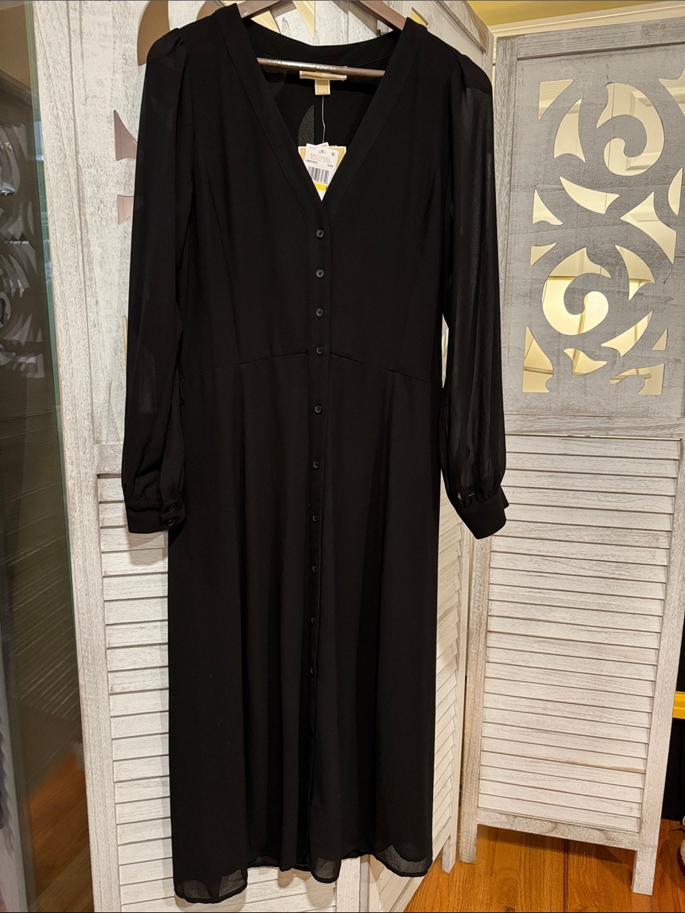 Michael Kors Black Button-Front V-Neck Midi Dress - Brand Unknown